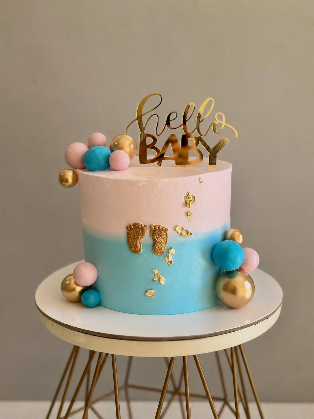 Teddy Bear Hug Baby Welcome Cake