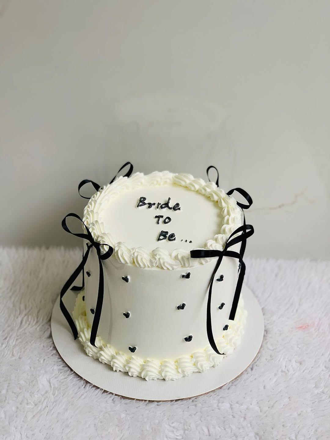 Lace & Pearl Wedding Cake — view 1 of 1